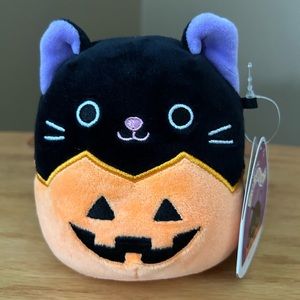 Squishmallows Autumn the Halloween Cat 4.5”🎃